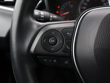 Toyota Corolla XII Sedan 1.5 VVT-i 125KM 2022 Toyota Corolla 1.5 VVT-i, Salon Polska, zdjęcie 18