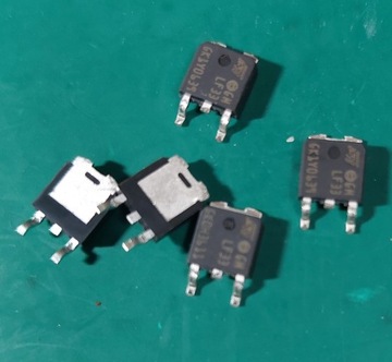 Нерегулируемый стабилизатор STM LF33CDT