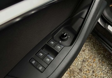 Audi A6 C8 Avant 2.0 40 TDI 204KM 2019 Audi A6 Avant LIFT 40 TDI 204KM navi AVANT Bi XENON bezwypadkowa 132 00, zdjęcie 34