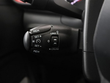 Citroen C3 III Hatchback 1.2 PureTech 82KM 2017 Citroen C3 Shine grzane fotele PDC LED tempomat, zdjęcie 30