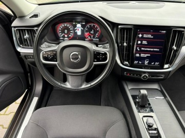 Volvo V60 II  2020 Volvo V60 2.0 benzyna Automat Kamera Hak FV23%, zdjęcie 14