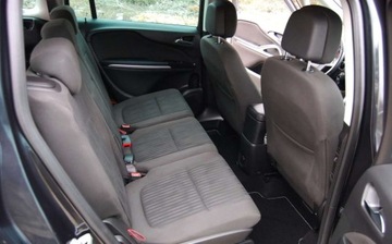 Opel Zafira C Tourer 1.4 Turbo ECOTEC 140KM 2016 Opel Zafira 1.4B 140Ps Klimatronik Navi Parktronik Alu17 Kamera 7 foteli Z, zdjęcie 20