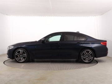 BMW Seria 5 G30-G31 Limuzyna 520d 190KM 2019 BMW 5 520d xDrive, Salon Polska, Serwis ASO, zdjęcie 2
