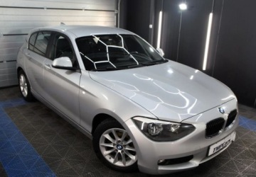 BMW Seria 1 F20-F21 Hatchback 5d 116d EfficientDynamics 116KM 2012 BMW Seria 1 Nawigacja - Podgrzewane fotele - Alu felgi 1.6 Diesel 116KM, zdjęcie 19