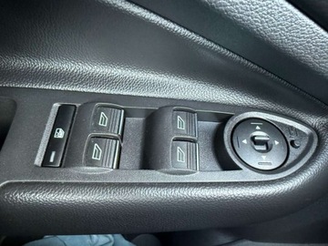 Ford Kuga II SUV Facelifting 1.5 EcoBoost 150KM 2019 Ford Kuga LEDNaviAsystent ParkowaniaAlusyNowy Rozrzad 1.5 Benzyna, zdjęcie 26