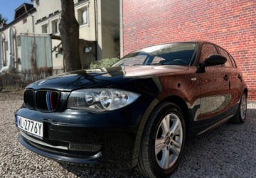 BMW Seria 1 E81/E87 Hatchback 5d E87 1.6 116i 122KM 2009 BMW Seria 1 Klima Alu Super stan Warszawa 1.6 Benzyna 122KM, zdjęcie 30