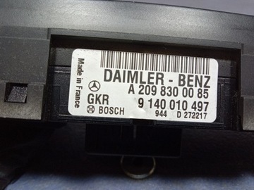 MERCEDES C TŘÍDA W203 PŘEPÍNAČ PANEL KLIMATIZACE VENTILACE A2098300085