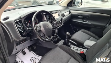 Mitsubishi Outlander III SUV Facelifting 2015 2.0 MIVEC 150KM 2016 Mitsubishi Outlander 2.0Benz manual Kamera czujniki climatronic 100 bezwyp, zdjęcie 11