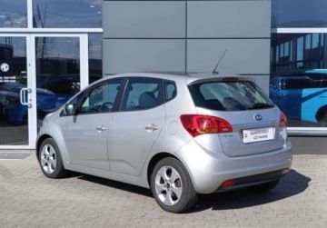 Kia Venga Mikrovan 1.6 CRDi 128KM 2015 Kia Venga 1.6 ON 128KM L Serwis ASO Gwarancja Podgrzewane fotele 1.6 Diesel, zdjęcie 7