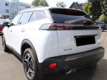 Peugeot 2008 II SUV Facelifting 1.2 PureTech 100KM 2025 Od ręki - Allure 1.2 PureTech 100KM / Pakiet Vision &amp; Drive Assist, zdjęcie 3