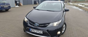 Toyota Auris II 2014 Toyota Auris Toyota Auris 1.8 Hybryda 99KM, zdjęcie 2