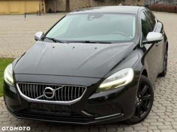 Volvo V40 II Hatchback Facelifting 2.0 D3 150KM 2018 Volvo V40 Volvo V40 D3 Inscription 2.0 Diesel 150KM, zdjęcie 17