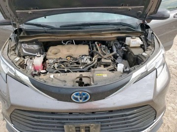 Toyota Sienna III 2021 Toyota Sienna XLE 2021 2.5l 2.5 Hybryda 245KM, zdjęcie 6
