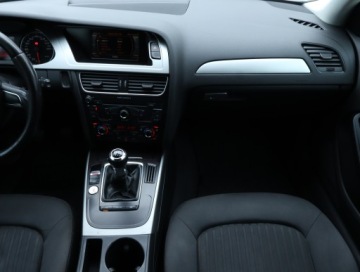 Audi A4 B8 Limousine 1.8 TFSI 160KM 2008 Audi A4 1.8 TFSI, Xenon, Klima, Klimatronic, zdjęcie 7