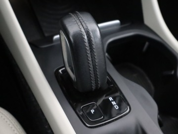 Volvo XC40 Crossover 2.0 D4 190KM 2018 Volvo XC40 D4 AWD, 187 KM, 4X4, Automat, Skóra, zdjęcie 20