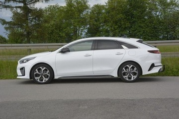 Kia Proceed Shooting Brake 1.6 CRDi SCR 136KM 2019 Kia Pro Cee&#039;d 1.6CRDI GTLine hak doinwestowany LED, zdjęcie 2