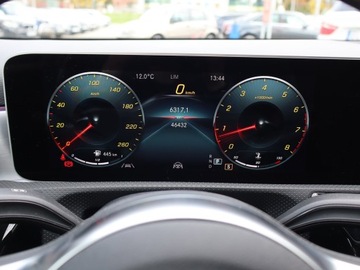 Mercedes Klasa A W177/V177 Hatchback 2.0 250 224KM 2019 Mercedes A A 250, Salon Polska, Serwis ASO, zdjęcie 10