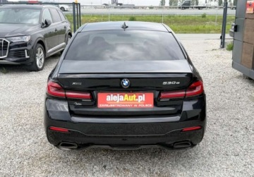 BMW Seria 5 G30-G31 Limuzyna Plug-In 2.0 530e 292KM 2021 BMW Seria 5 4x4 530e 292 KM Bezwypadkowy 2021r Warszawa 2.0 292KM, zdjęcie 12
