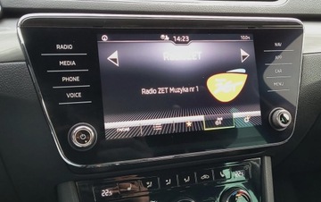 Skoda Superb III Kombi Facelifting 2.0 TSI 190KM 2020 Skoda Superb Combi Style 2.0 TSI 190KM DSG Salon P, zdjęcie 15