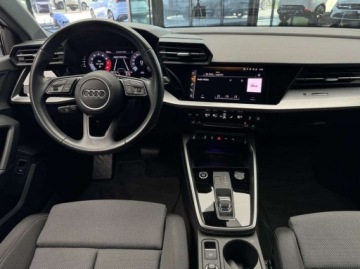 Audi A3 8Y Sportback 1.5 35 TFSI 150KM 2023 Audi A3 Sportback 35 TFSI mHEV S tronic Ambiente Podgrzewane fotele Car, zdjęcie 6