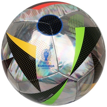 Piłka nożna adidas Euro 2024 Fussballliebe Training IN9368 r.4