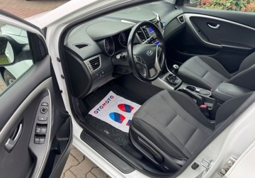 Hyundai i30 II Wagon Facelifting 1.6 GDI 135KM 2016 Hyundai i30 LIFT 1.6GDI Climatronic PDC Led Bezwypadkowy SERWIS 1.6, zdjęcie 14