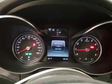 Mercedes Klasa C W205 2018 Mercedes-Benz Klasa C 2018 MERCEDES-BENZ C 300 4MATIC 2.0 Benzyna 241KM, zdjęcie 9