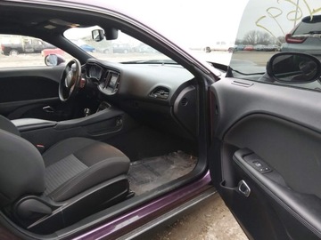 Dodge Challenger III 2020 Dodge Challenger 2020 DODGE CHALLENGER RT 5.7 Benzyna 375KM, zdjęcie 8