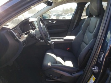 Volvo XC60 II 2024 Volvo XC 60 Plus 2024 2.0l 2.0 Benzyna 247KM, zdjęcie 7