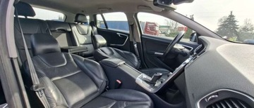 Volvo V60 I 2013 Volvo V60 Volvo V60 D6 AWD Plug-in Hybrid Summum 2.4 Hybryda Plug-in 220KM, zdjęcie 20