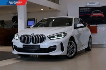 BMW Seria 1 F40 2023 BMW Seria 1 118iFV23Fotel SportowyReflektory LEDModel M Sport 1.5, zdjęcie 3