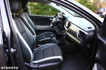Kia Stonic I Crossover 1.6 CRDi 115KM 2019 Kia Stonic Kia Stonic 1.6 CRDi SCR XL 1.6 Diesel 115KM, zdjęcie 38