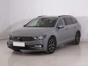 Volkswagen Passat B8 Variant Facelifting 1.5 TSI EVO 150KM 2023 VW Passat 1.5 TSI, Salon Polska, 1. Właściciel, zdjęcie 1