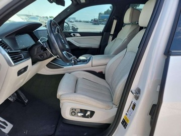 BMW X7 2020 BMW X7 M50i 2020 4.4l 4.4 Benzyna 523KM, zdjęcie 7