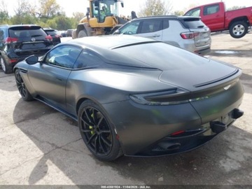 Aston Martin DB11 2019 Aston Martin DB11 Amr Signature 2019 5.2l 5.2 Benzyna 630KM, zdjęcie 3