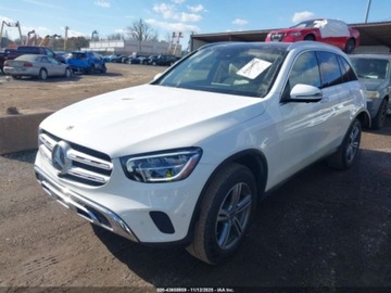 Mercedes GLC C254/X254 2022 Mercedes-Benz GLC 300 4Matic 2022 2.0L 2.0 Benzyna 255KM, zdjęcie 1