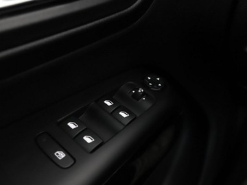 Citroen C5 Aircross SUV 1.6 PureTech 181KM 2019 Citroen C5 Aircross automat navi kamera i czujniki, zdjęcie 38