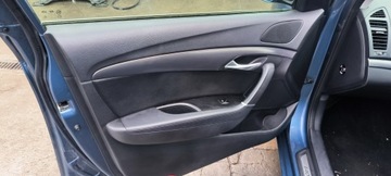 DVEŘE LEVÉ PŘEDNÍ LEVÝ HYUNDAI I40 KOMBI YU6