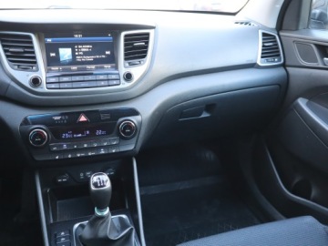 Hyundai Tucson III SUV 1.6 GDI 132KM 2017 Hyundai Tucson 1.6 GDI, Salon Polska, Serwis ASO, zdjęcie 7