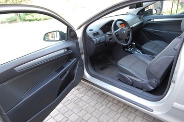 Opel Astra H Hatchback 5d 1.8 ECOTEC 140KM 2009 Astra III GTC Automat Lift 1.8Benz Pół Skóry Tempomat Perełka, zdjęcie 4