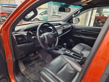 Toyota Hilux VIII Podwójna kabina 2.4 D-4D 150KM 2019 Toyota Hilux 2.4 D-4D 150 KM, 4x4 Dakar, Kamera,, zdjęcie 9