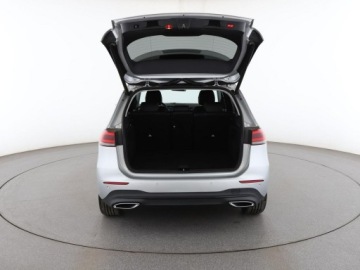 Mercedes Klasa B W247 Sports Tourer 1.3 B180  136KM 2019 Mercedes B 180 automat full LED półskóra navi, zdjęcie 18