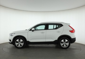 Volvo XC40 Crossover 2.0 T5 247KM 2018 Volvo XC40 T5 AWD, Salon Polska, 4X4, Automat, zdjęcie 2
