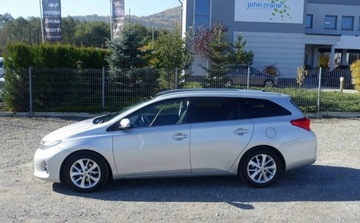 Toyota Auris II Touring Sports D-4D 90 90KM 2014 Toyota Auris 1.4D-4D 90KM 1wlascicel Bezwypadkowy Oryginalny przebieg Zero, zdjęcie 7