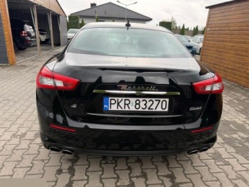 Maserati Ghibli III Sedan Facelifting 3.0 V6 350KM 2018 Maserati Ghibli GranSport 3.0 benzyna V6 350KM 2018r, zdjęcie 31