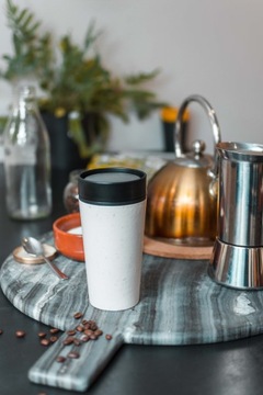 Kubek na kawę wielorazowy eko recykling czarno-różowy 227ml circular cup