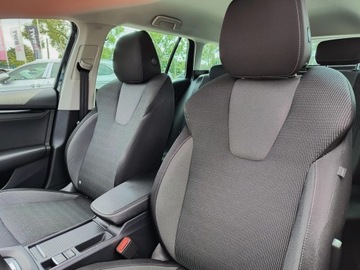 Skoda Octavia IV Liftback 1.5 TSI EVO 150KM 2021 Skoda Octavia 1.5 TSI e-Tec Ambition DSG, 150KM,Sa, zdjęcie 10