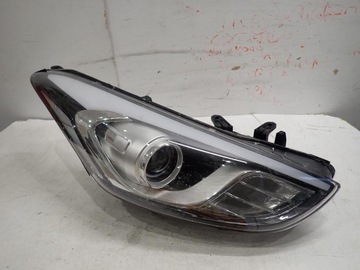 Lampa przód prawa HYUNDAI I30 II TURBO 2012- BI-XENON SKR 92102-A6200