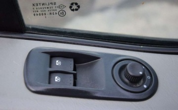 Opel Vivaro A 2007 Opel Vivaro 2.0D Trafic Klima Navi Rampa Dla Niepelnosprawnych Sprowadzony, zdjęcie 24