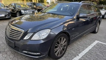 Mercedes Klasa E W212 2010 Mercedes E 200 Klimatronic,